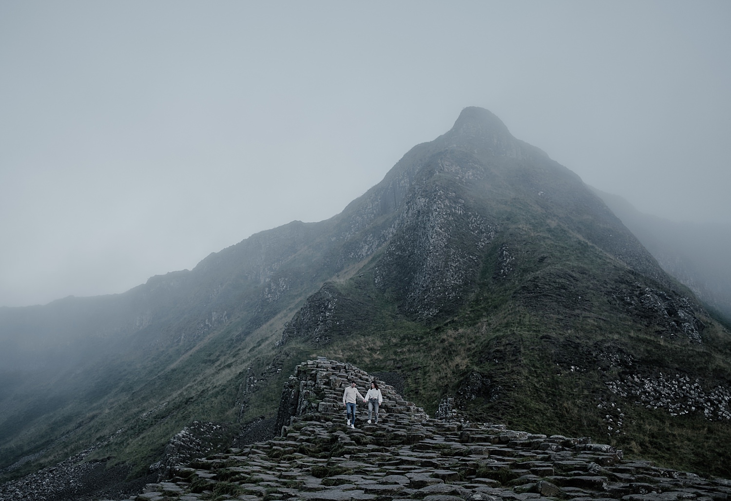 giants causeway engagement photos