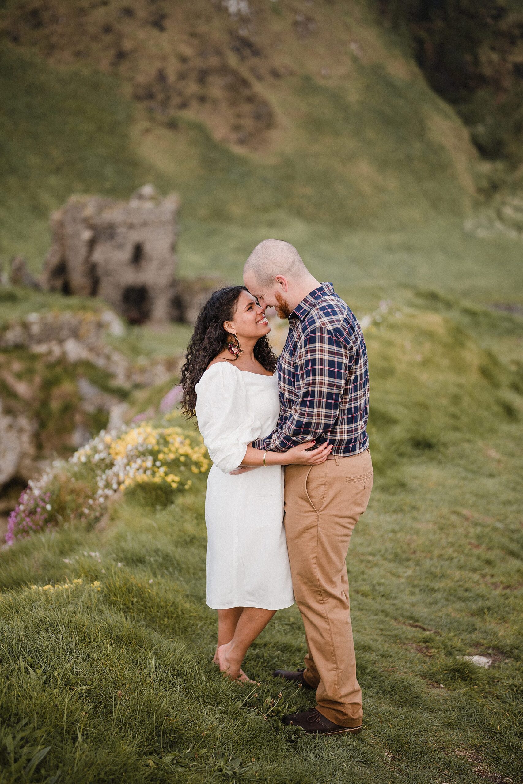 engagement session with couple