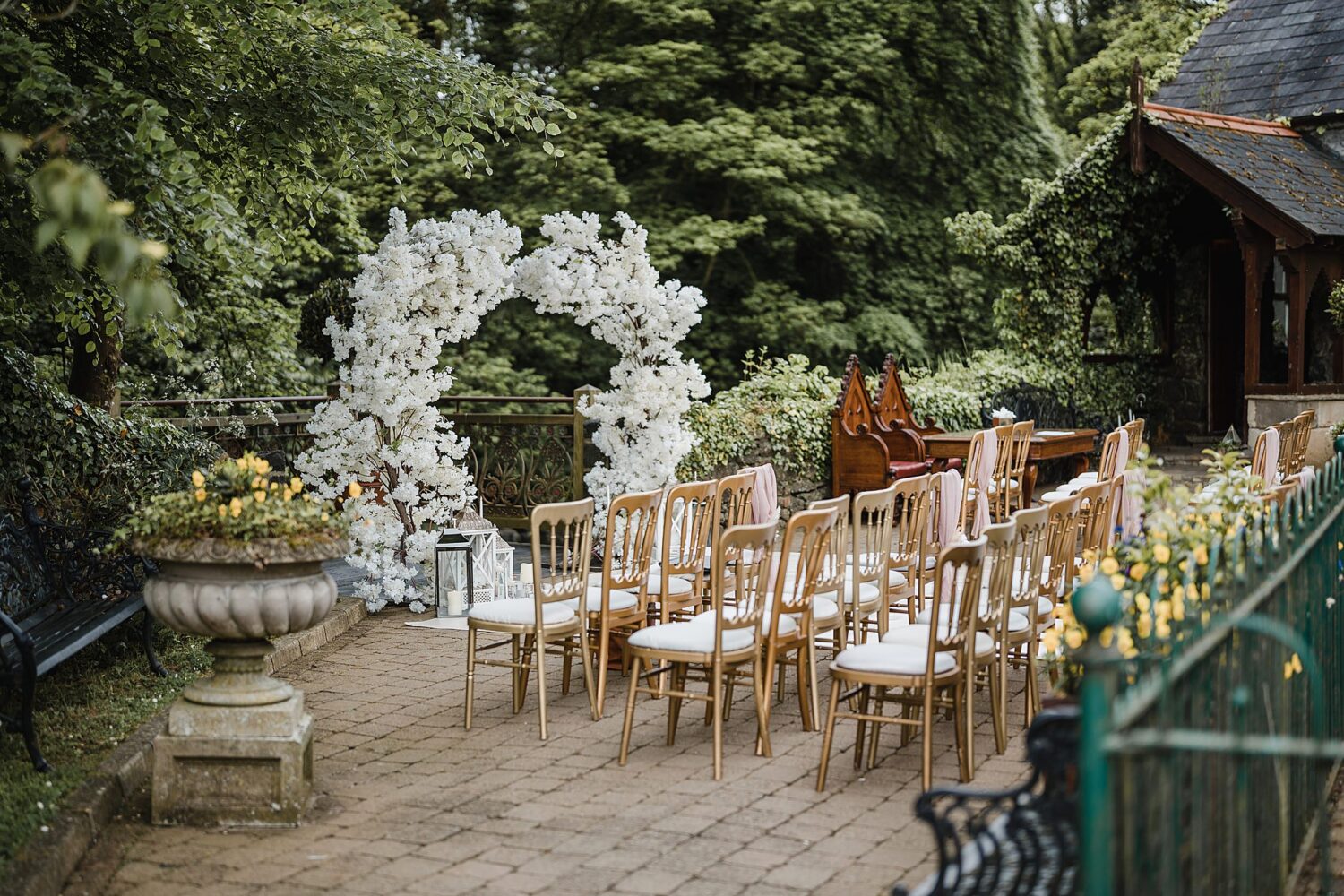 outdoor ceremony at phantom house galgorm